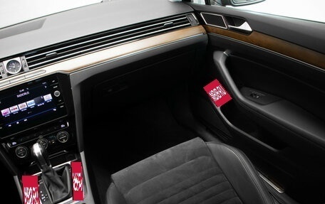 Volkswagen Passat B8 рестайлинг, 2018 год, 2 440 000 рублей, 26 фотография