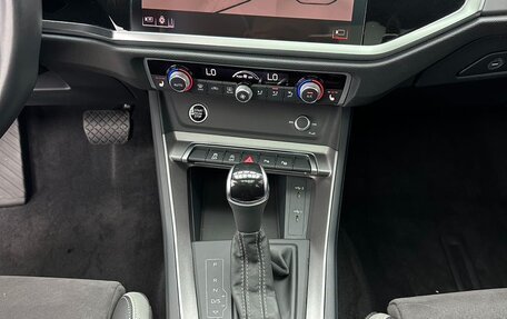Audi Q3, 2023 год, 2 690 000 рублей, 11 фотография