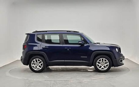 Jeep Renegade I рестайлинг, 2018 год, 1 090 000 рублей, 4 фотография