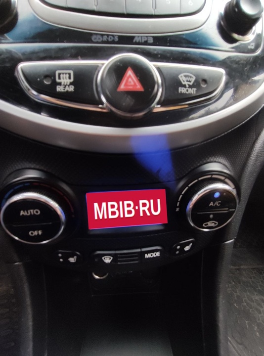 Hyundai Solaris I, 2014 год, 869 000 рублей, 13 фотография