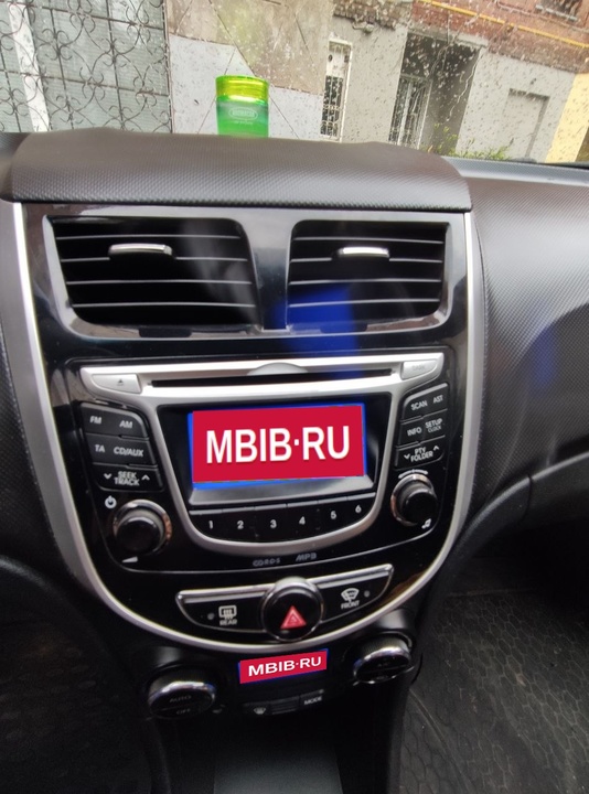 Hyundai Solaris I, 2014 год, 869 000 рублей, 11 фотография
