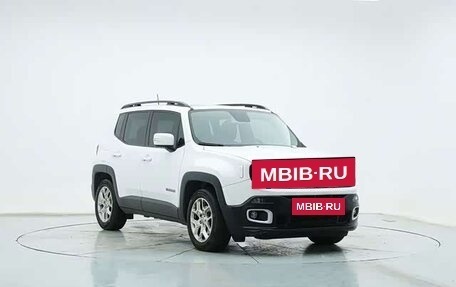 Jeep Renegade I рестайлинг, 2017 год, 970 000 рублей, 3 фотография
