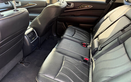 Infiniti QX60 I рестайлинг, 2017 год, 2 250 000 рублей, 13 фотография