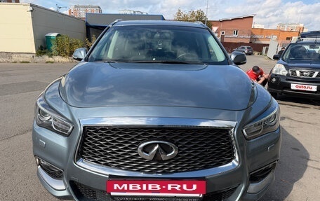 Infiniti QX60 I рестайлинг, 2017 год, 2 250 000 рублей, 8 фотография