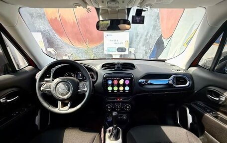 Jeep Renegade I рестайлинг, 2018 год, 1 132 000 рублей, 7 фотография