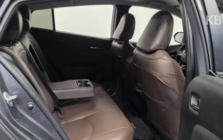 Toyota Prius IV XW50, 2022 год, 1 742 000 рублей, 9 фотография