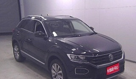 Volkswagen T-Roc I, 2022 год, 1 386 000 рублей, 1 фотография