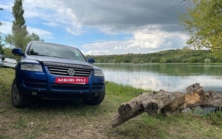 Volkswagen Touareg III, 2004 год, 830 000 рублей, 2 фотография
