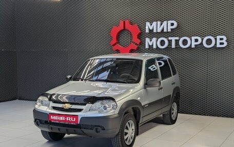 Chevrolet Niva I рестайлинг, 2018 год, 725 000 рублей, 1 фотография
