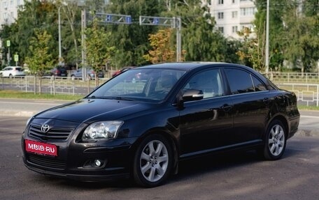 Toyota Avensis III рестайлинг, 2007 год, 1 200 000 рублей, 1 фотография