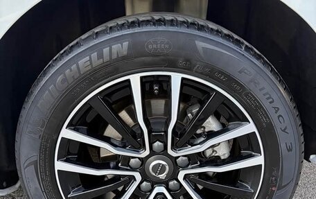 Volvo V40 II рестайлинг, 2019 год, 1 070 000 рублей, 16 фотография