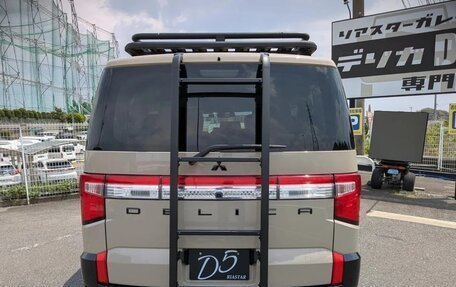 Mitsubishi Delica D:5 I, 2023 год, 2 980 000 рублей, 7 фотография
