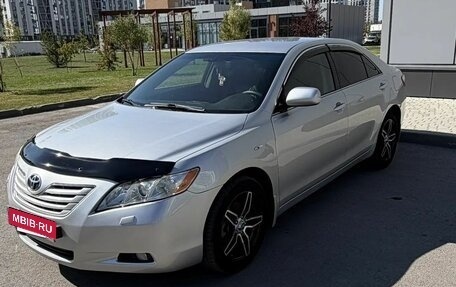 Toyota Camry, 2007 год, 1 050 000 рублей, 1 фотография
