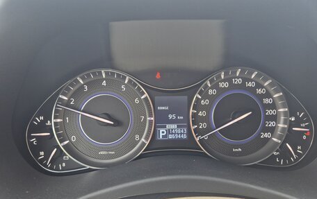 Infiniti QX56, 2010 год, 1 820 000 рублей, 11 фотография