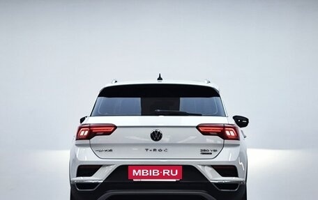 Volkswagen T-Roc I, 2023 год, 2 446 690 рублей, 6 фотография