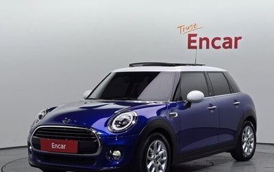 MINI Hatch, 2018 год, 1 360 000 рублей, 1 фотография