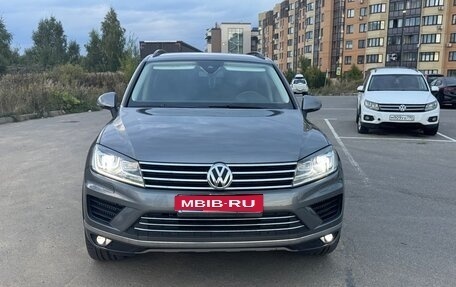 Volkswagen Touareg III, 2015 год, 2 980 000 рублей, 1 фотография