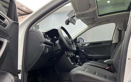 Volkswagen T-Roc I, 2022 год, 1 690 000 рублей, 12 фотография