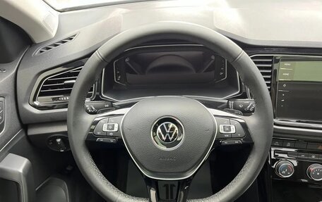 Volkswagen T-Roc I, 2022 год, 1 690 000 рублей, 9 фотография
