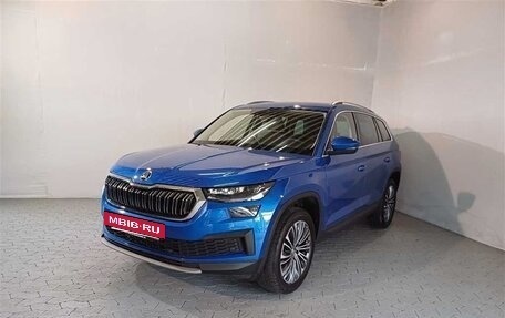 Skoda Kodiaq I, 2023 год, 3 950 000 рублей, 2 фотография