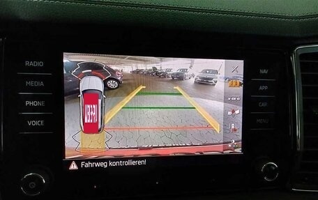 Skoda Kodiaq I, 2023 год, 3 950 000 рублей, 12 фотография