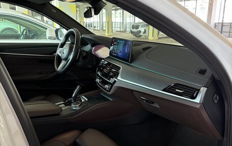 BMW 5 серия, 2020 год, 5 299 000 рублей, 12 фотография