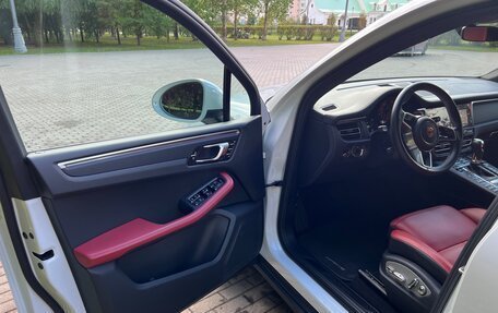 Porsche Macan I рестайлинг, 2021 год, 5 350 000 рублей, 24 фотография