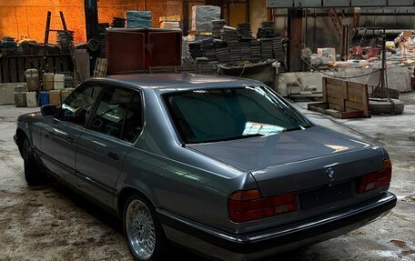BMW 7 серия, 1992 год, 1 280 000 рублей, 10 фотография
