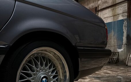 BMW 7 серия, 1992 год, 1 280 000 рублей, 15 фотография