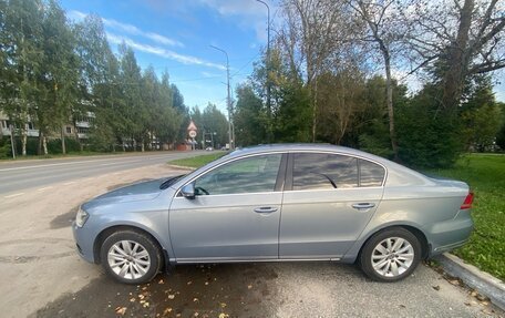Volkswagen Passat B7, 2011 год, 900 000 рублей, 2 фотография