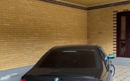 BMW 3 серия, 2003 год, 1 000 000 рублей, 4 фотография