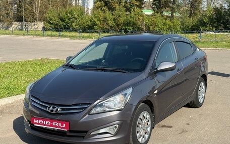 Hyundai Solaris II рестайлинг, 2016 год, 1 100 000 рублей, 2 фотография
