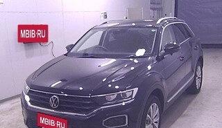 Volkswagen T-Roc I, 2022 год, 1 386 000 рублей, 2 фотография