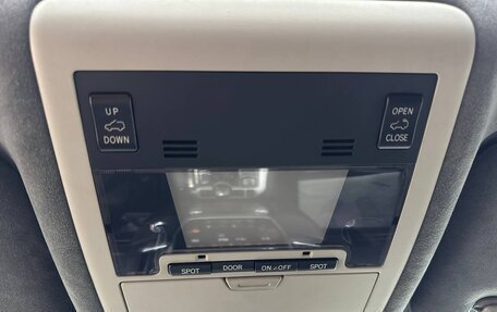 Toyota Land Cruiser 200, 2016 год, 4 490 000 рублей, 25 фотография