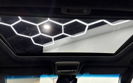 Toyota Land Cruiser 200, 2016 год, 4 490 000 рублей, 29 фотография