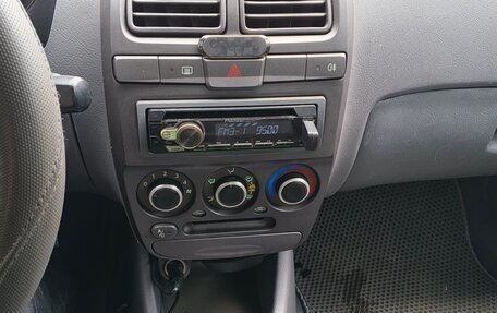 Hyundai Accent II, 2003 год, 420 000 рублей, 3 фотография
