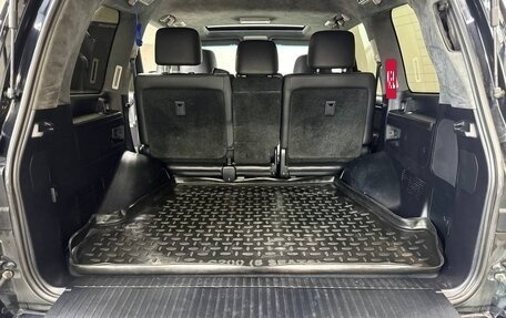 Toyota Land Cruiser 200, 2016 год, 4 490 000 рублей, 31 фотография