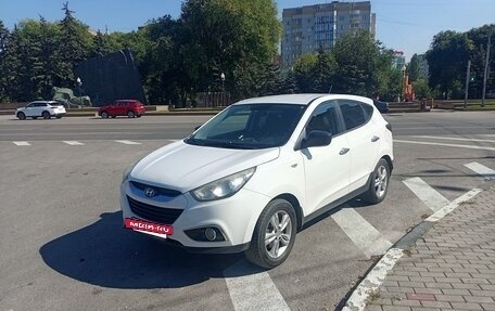 Hyundai ix35 I рестайлинг, 2013 год, 1 034 000 рублей, 2 фотография