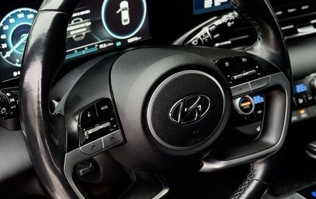 Hyundai Elantra, 2023 год, 1 630 000 рублей, 8 фотография