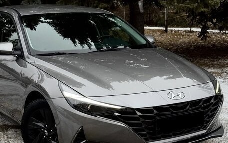 Hyundai Elantra, 2023 год, 1 630 000 рублей, 3 фотография