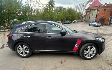 Infiniti FX II, 2012 год, 1 950 000 рублей, 3 фотография