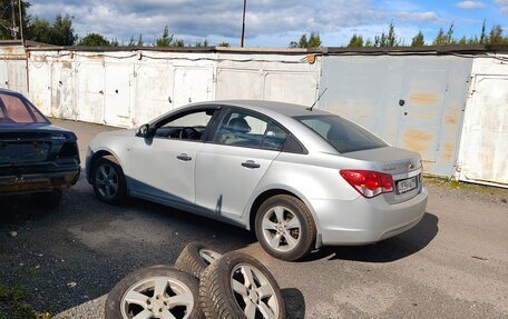 Chevrolet Cruze II, 2011 год, 630 000 рублей, 3 фотография