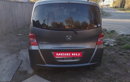 Honda Freed I, 2010 год, 710 000 рублей, 6 фотография