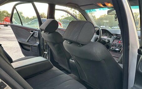 Mercedes-Benz E-Класс, 2001 год, 285 000 рублей, 10 фотография