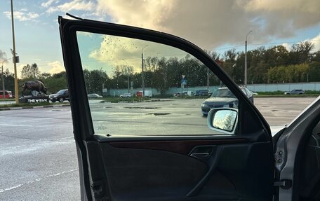 Mercedes-Benz E-Класс, 2001 год, 285 000 рублей, 17 фотография
