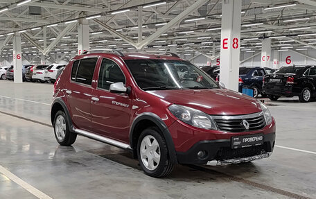 Renault Sandero I, 2013 год, 680 000 рублей, 3 фотография