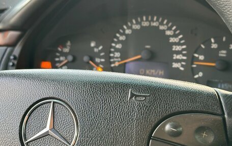 Mercedes-Benz E-Класс, 2001 год, 285 000 рублей, 18 фотография