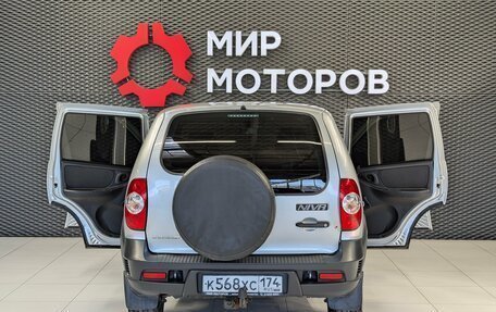 Chevrolet Niva I рестайлинг, 2018 год, 725 000 рублей, 8 фотография