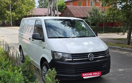 Volkswagen Transporter T6 рестайлинг, 2016 год, 1 770 000 рублей, 3 фотография