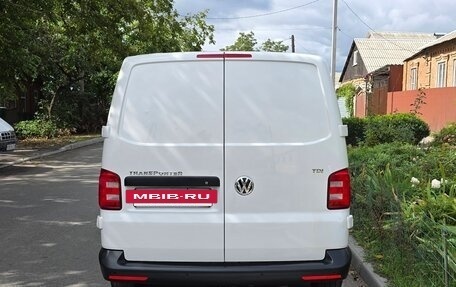 Volkswagen Transporter T6 рестайлинг, 2016 год, 1 770 000 рублей, 5 фотография